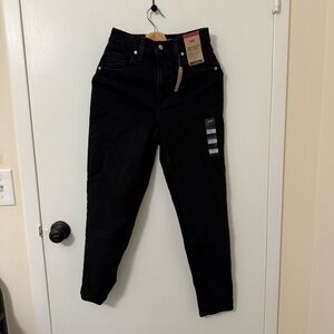 Levi's Mom Jeans Black High-Waisted Jeans